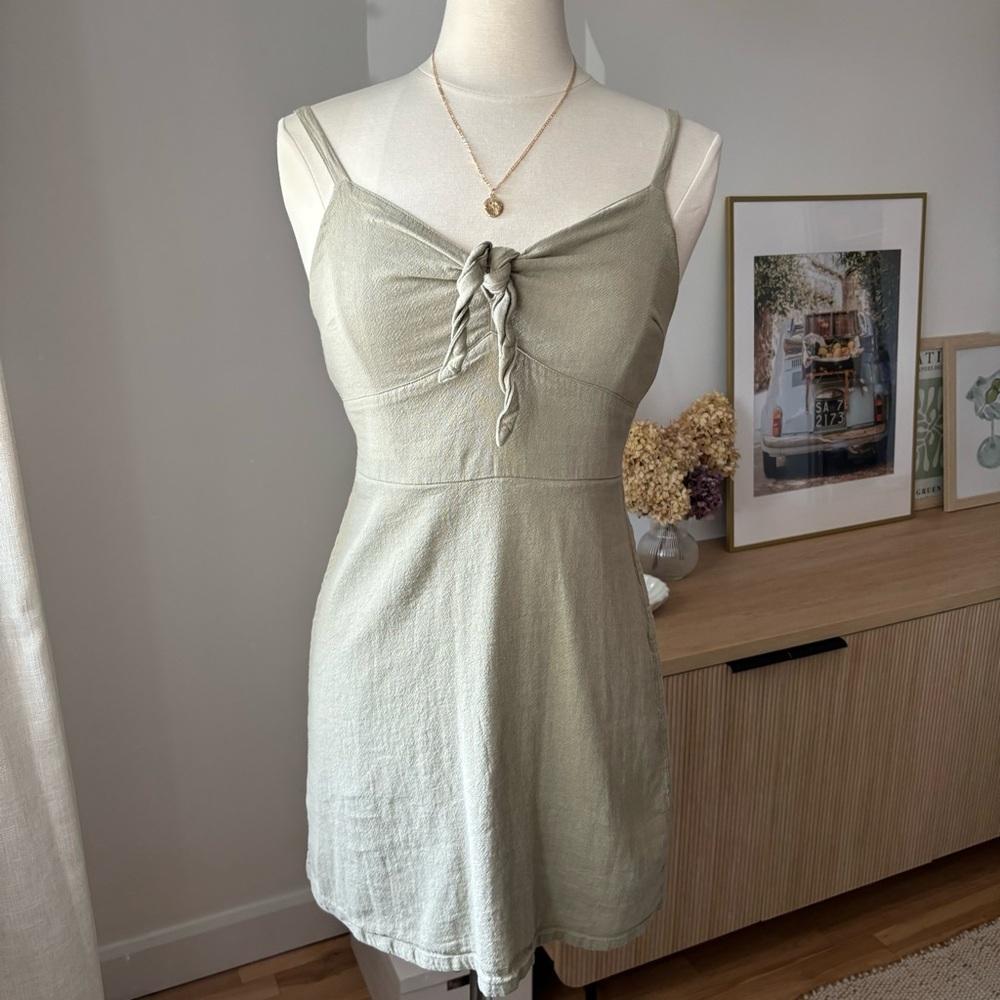 HOLLISTER Sage Green Dress with Tie Front -Size S